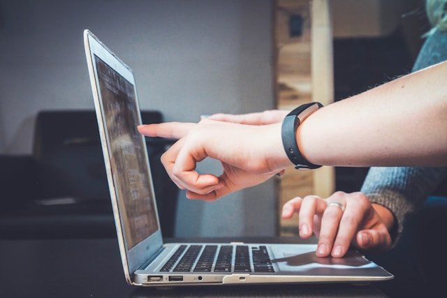 How Google Business Profiles Help Local Businesses Get More Customers